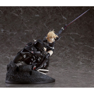 Figurină de colecție Fate / Grand Order - Saber / Altria Pendragon (Alter) și Cuirassier Noir