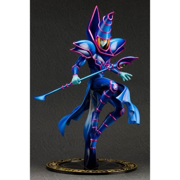 Yu-Gi-Oh! ARTFX J Statue 1/7 Dark Magician 30 cm