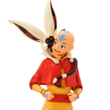 Avatar: The Last Airbender Collectible Figure - Aang & Momo