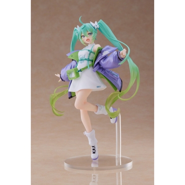 Hatsune Miku PVC Statue -  Fashion Figure Sporty 18 cm