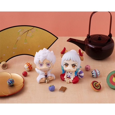 One Piece Look Up PVC Statue - Yamato 11 cm