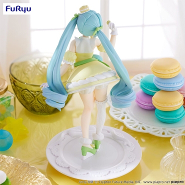 Hatsune Miku Exceed Creative PVC Statue - SweetSweets Series Macaroon Citron Color Ver. 22 cm
