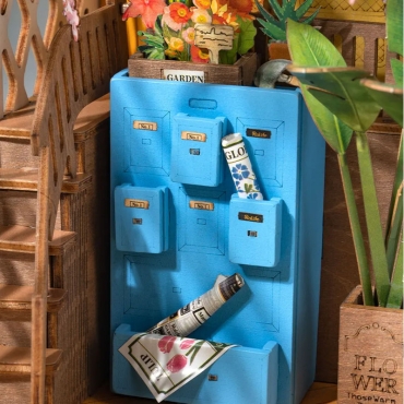 Robotime DIY Model Kit - Garden House 