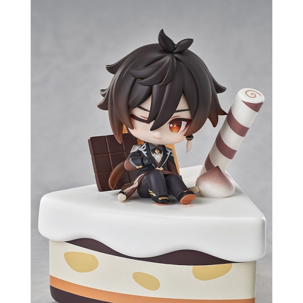 Genshin Impact Wondrous Travels Series Figure - Zhongli