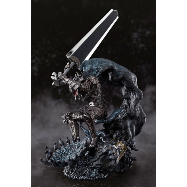 Statuie Berserk Figuarts ZERO Metallic Touch din PVC Guts Berserker Armor 35 cm