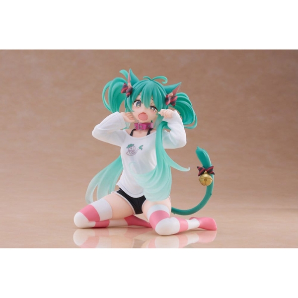 PRE-ORDER: Hatsune Miku PVC Statue Desktop Cute Figure - Hatsune Miku Cat Ear T-Shirt Ver. 13 cm