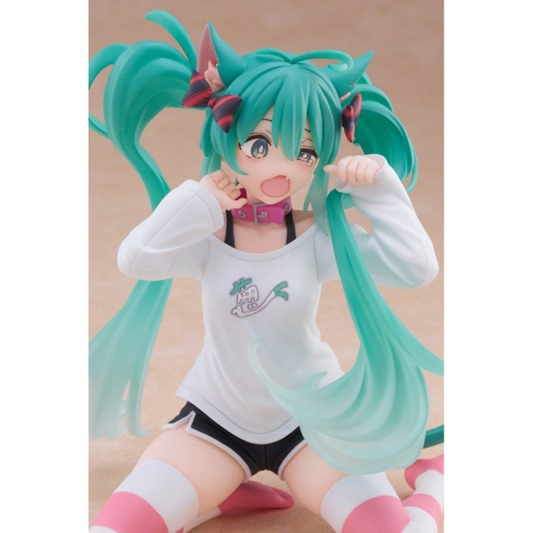 PRE-ORDER: Hatsune Miku PVC Statue Desktop Cute Figure - Hatsune Miku Cat Ear T-Shirt Ver. 13 cm
