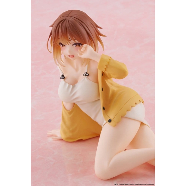 PRE-ORDER: Atelier Ryza: Ever Darkness & the Secret Hideout Desktop Cute PVC Figure - Ryza (Nightwear Ver.) Reissue 13 cm