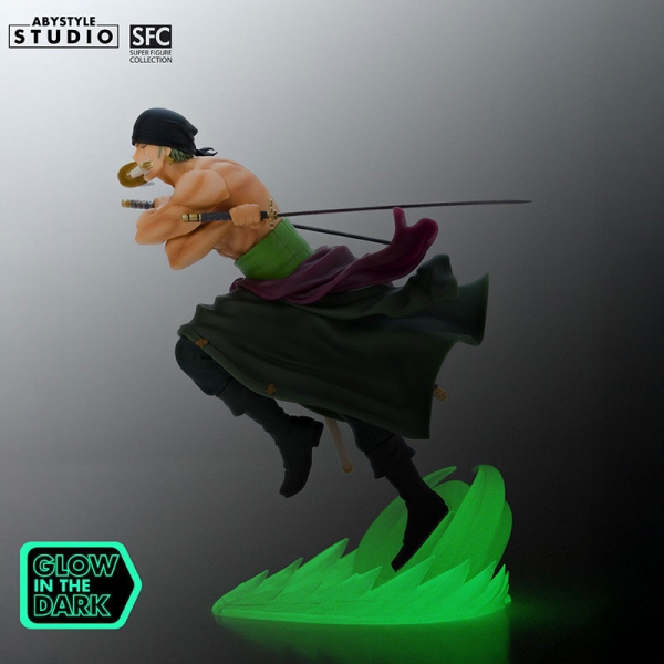 Figurină de colecție One Piece – Roronoa Zoro (fosforescentă)
