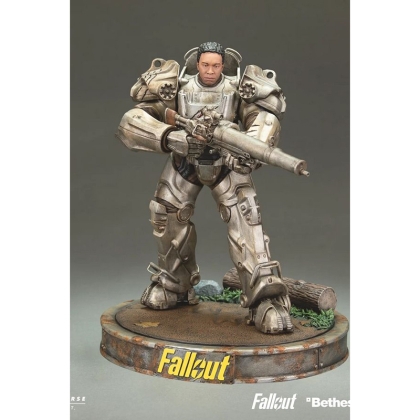 PRE-ORDER: Fallout PVC Statue - Maximus 25 cm