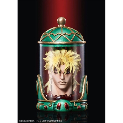 Moment de unboxing al unei cutii JoJo Blind Box cu figurina surpriză parțial dezvăluită