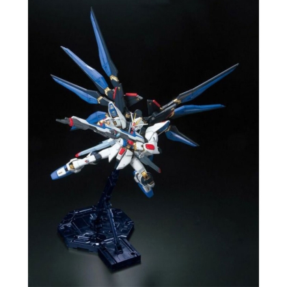 (MG) Gundam Model Kit - Strike Freedom Gundam Full Burst Mode 1/100