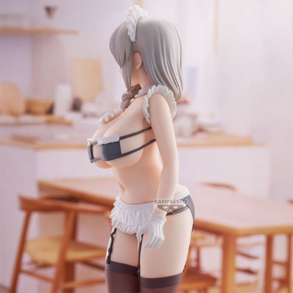 Uzaki-chan Wants to Hang Out! Glitter & Glamorous Uzaki Tsuki Maid Outfit figurа 27cm
