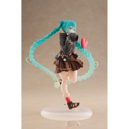 PRE-ORDER: Hatsune Miku PVC Statue - Hatsune Fashion Outdoor Spring Ver. 18 cm