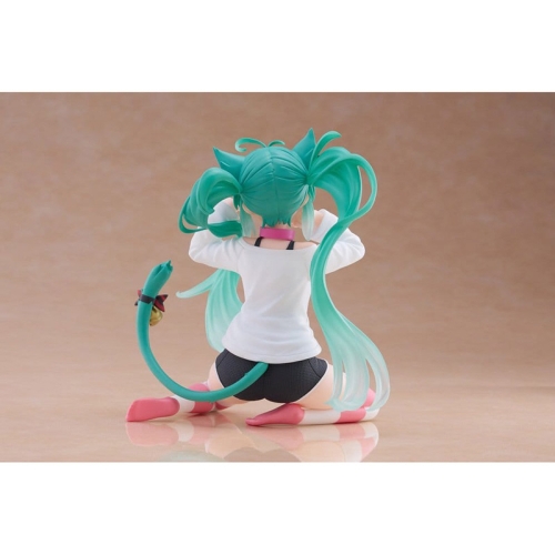 PRE-ORDER: Hatsune Miku PVC Statue Desktop Cute Figure - Hatsune Miku Cat Ear T-Shirt Ver. 13 cm