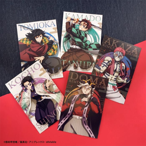 Demon Slayer: Kimetsu no Yaiba Postcard + Gum