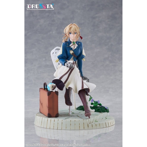 PRE-ORDER: PRE-ORDER: Violet Evergarden Dressta PVC Figure - Violet Evergarden 17 cm