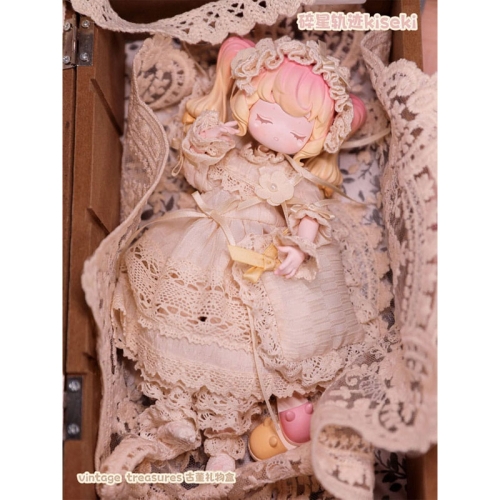 Figurine originale Character Trading, pachet de 8, comori vintage - cutie cadou antică, 18 cm