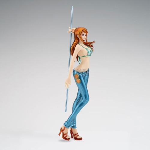 Figurină One Piece Nami (ver.A) Glitter & Glamours 27cm