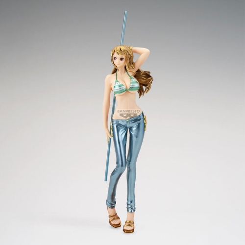 Figurină One Piece Nami (ver.B) Glitter & Glamours 27cm