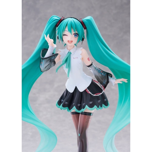 PRE-ORDER: Hatsune Miku T-Most PVC Figure - NT Ver. 29 cm