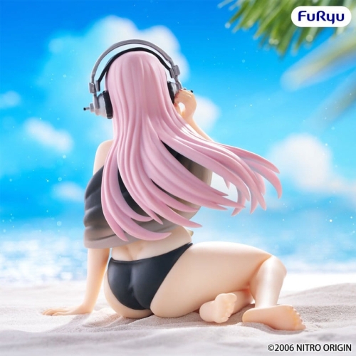 PRE-ORDER: Statuetă PVC Super Sonico Noodle Stopper – Super Sonico (Versiunea în costum de baie negru), 10 cm